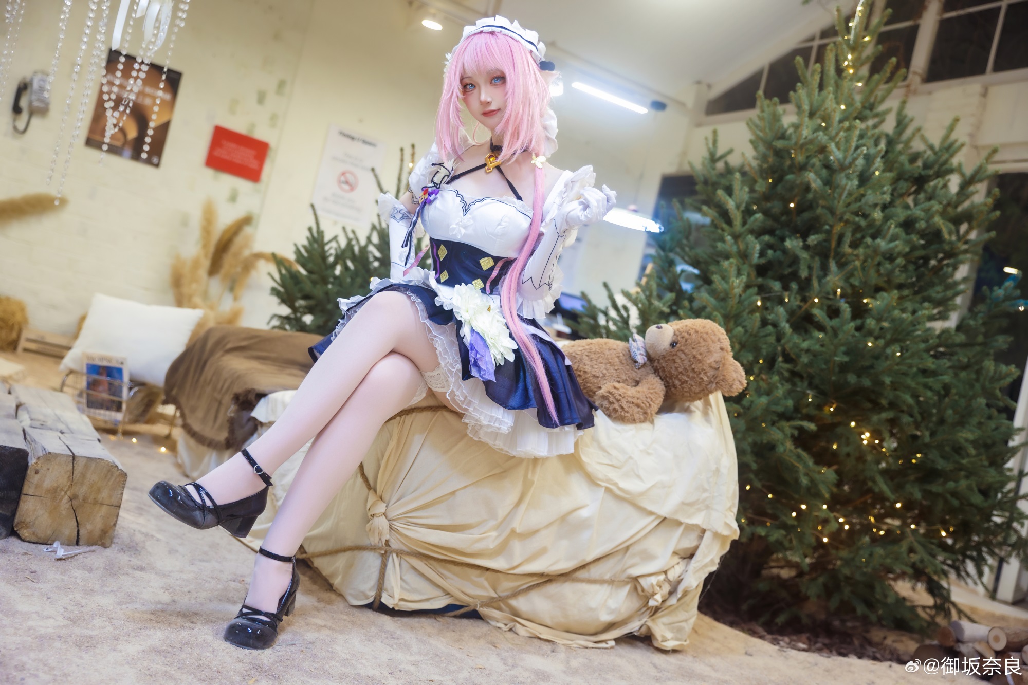 [COSPLAY] 亲爱的舰长，你来啦～ 崩坏3 爱莉希雅@御坂奈良
