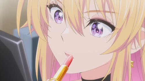 职场暖意与尴尬《不中用的前辈》笨拙前辈遇上率直新人